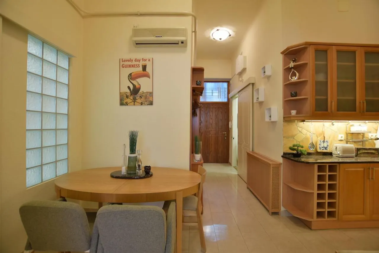 Ultra Central Apartment At Synagogue Budapest 0*,